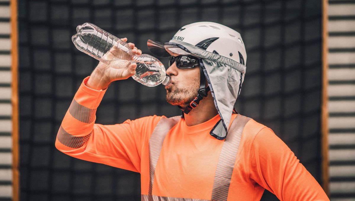 working-safely-on-construction-sites-in-the-heat