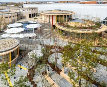 Pavilion exterior view day, Architecture