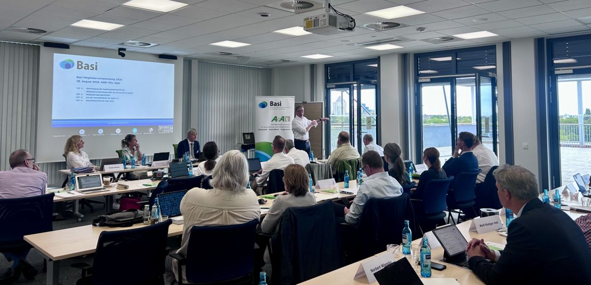 arbeitsschutz-im-dialog-die-basi-zu-gast-beim-amd-tuev-mit-blick-auf-den-aa-kongress-2025
