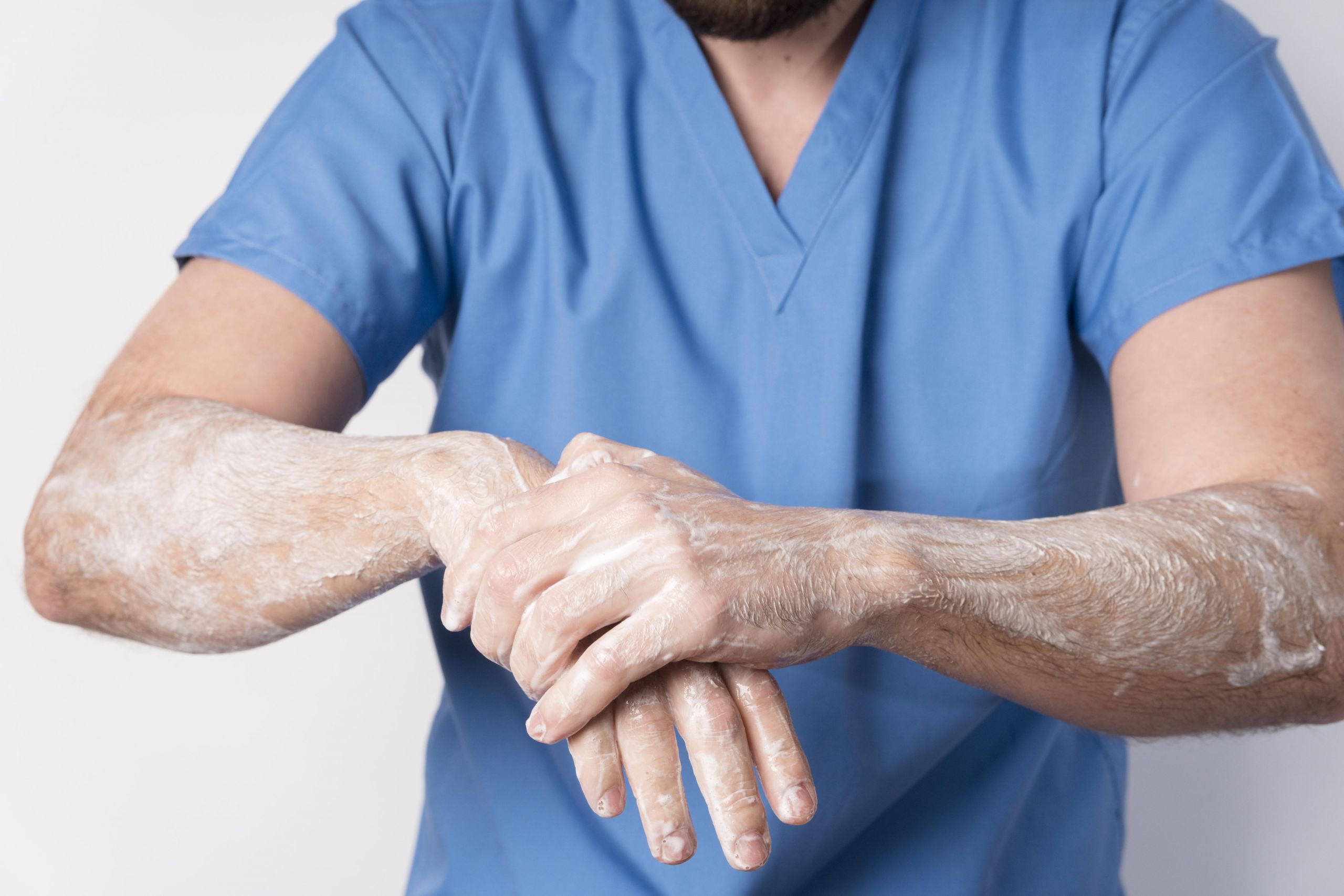 projekt-evawork-ruecklaeufige-verdachtsmeldungen-fuer-beruflich-bedingte-hauterkrankungen-woran-liegt-es-wirklich